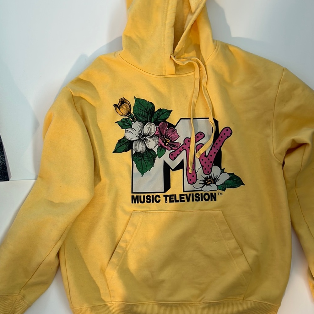 Yellow MTV hoodie
